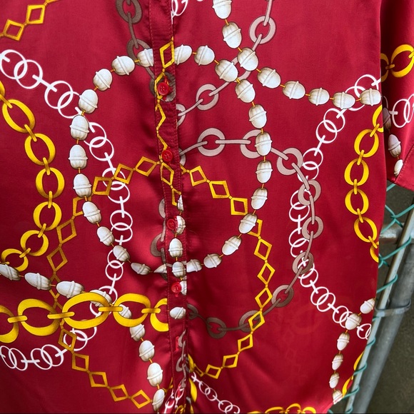 Red Chain-Link Printed 2-pc Short Set M - Picture 8 of 16